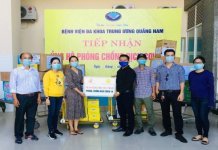 Hiệp hội Doanh nghiệp tỉnh Quảng Nam tiếp tục thăm, tặng quà, nhu yếu phẩm  cho các điểm phòng chống Covid-19