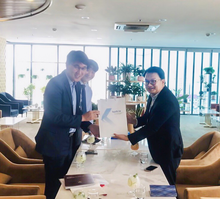 z2163554022249 89032b6ecd659d7d7eec270bcf11d312